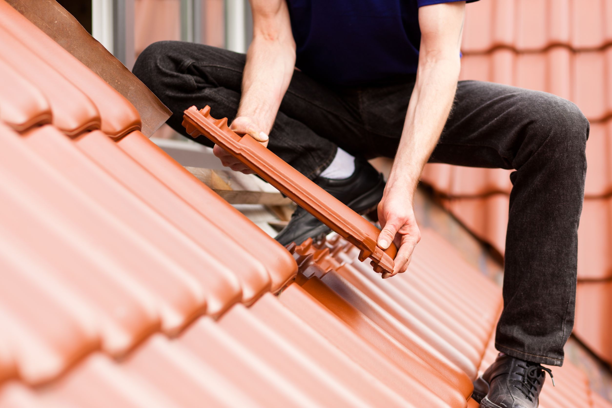 A Roofing Company in Des Moines That Helps You View Your Home in a New Light
