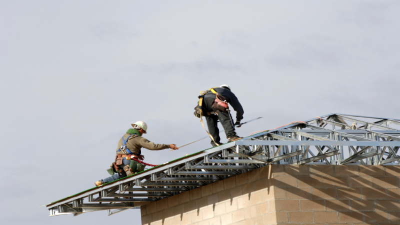 Leave Commercial Roofing Repairs to the Experts