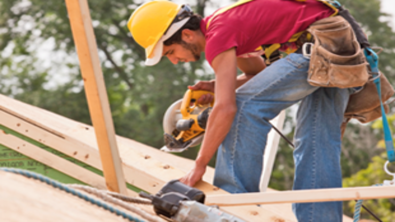 Things to Ask Before Hiring a Roof Remodeling in Barrington IL Company