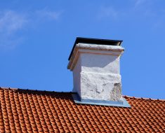 What to Look for When Working with Roofing Contractors in Parkville, MO